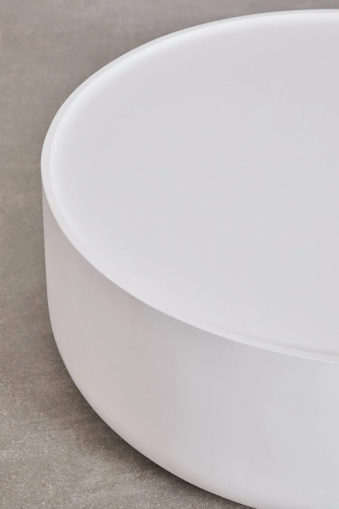 Okrągły stolik kawowy Ø80 cm z cementu Darwys biały