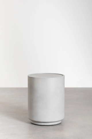 Okrągły stolik nocny Ø35 cm z cementu Darwys sand grey