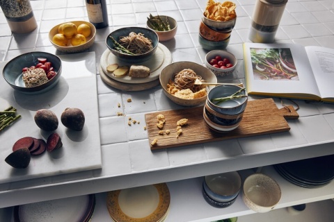 Zestaw 4 ceramicznych misek deserowych 70'S Hk Living