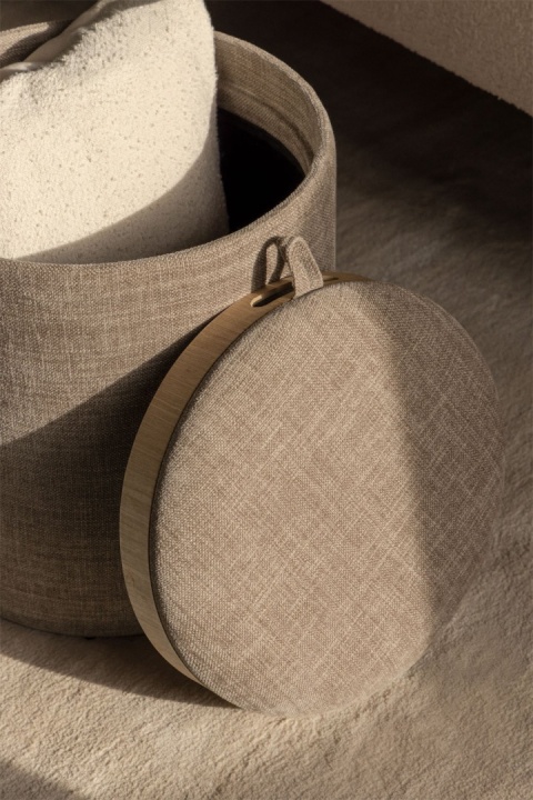 Okrągły tapicerowany puf Berkeleni z tacką i schowkiem ciemnoszary Ø40 cm