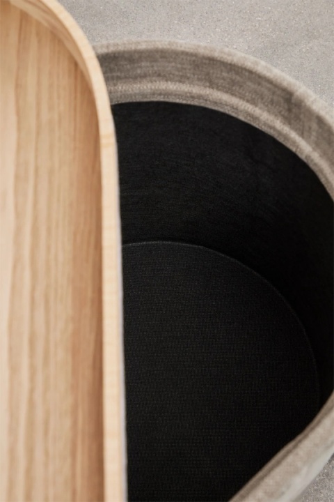 Pufa owalna 70 cm z tacą i tapicerowanym schowkiem Berkeleni